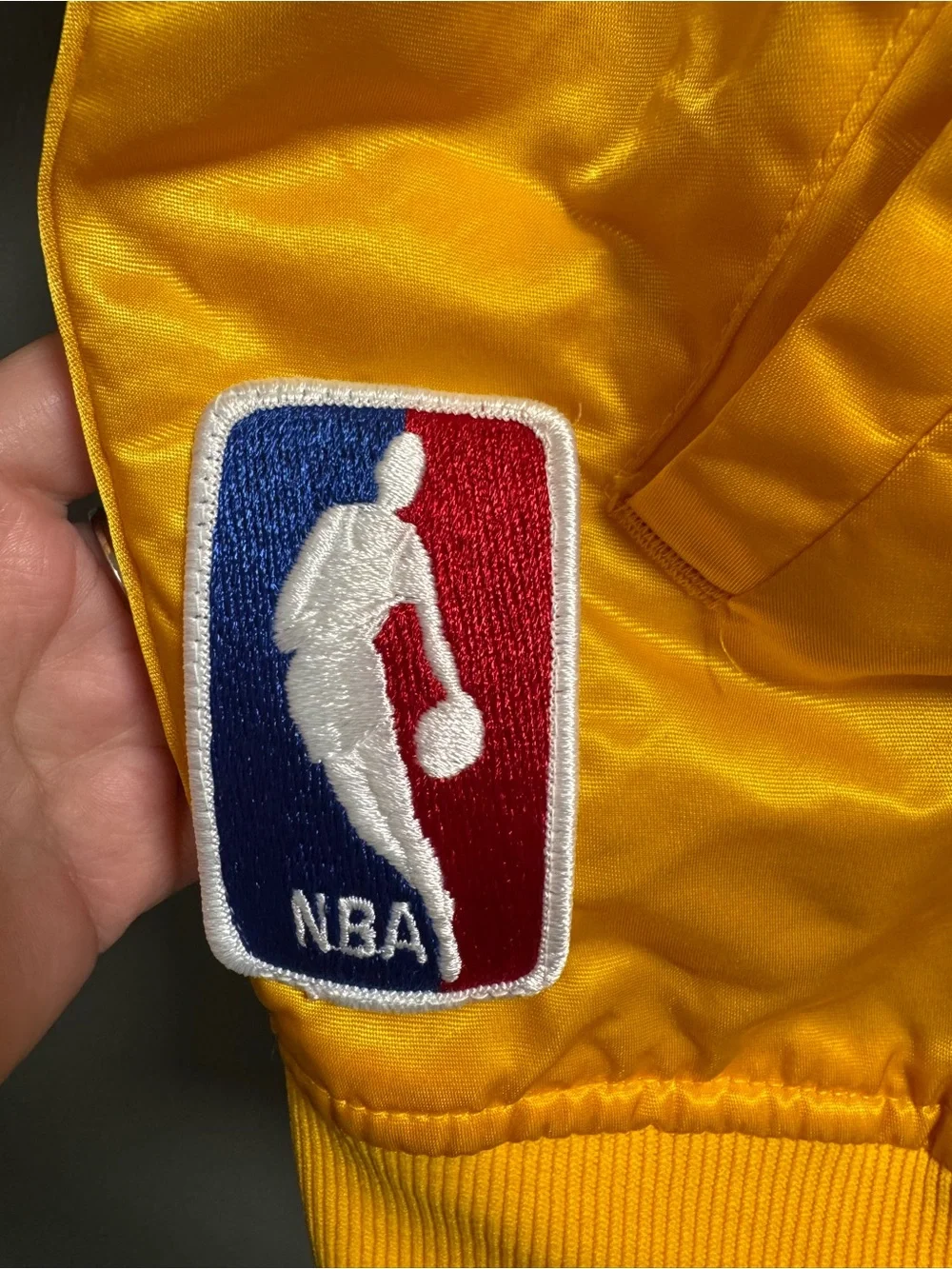 Vintage 80s/90s STARTER Yellow Los Angeles Lakers NBA Satin Patch Jacket Mens L